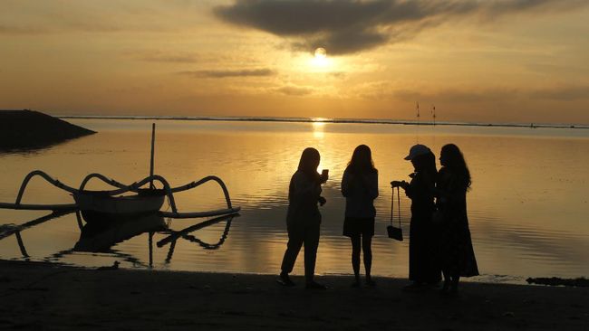 5 Destinasi di Dunia yang Paling Kebanjiran Turis, Bali Termasuk!
