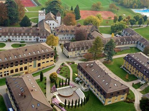 Institut Le Rosey, Rolle, Swiss (Dok: Gallery Institut Le Rosey)