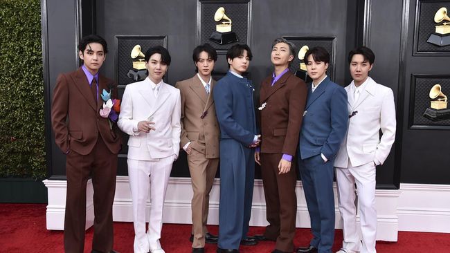 BTS Dituding Terlibat Sekte Sesat, Fans Desak HYBE Bertindak