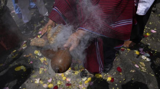 Dukun Ini Dituduh Lecehkan Anak Berkedok Ritual Ciuman Darah
