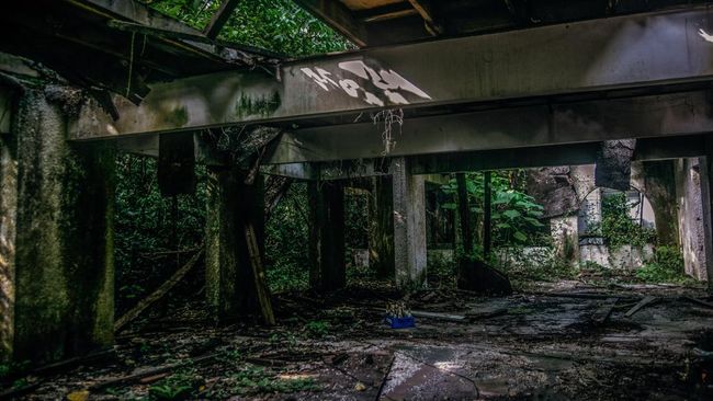 10 Taman Hiburan Ini Dulu Ramai Kini Bak Kuburan