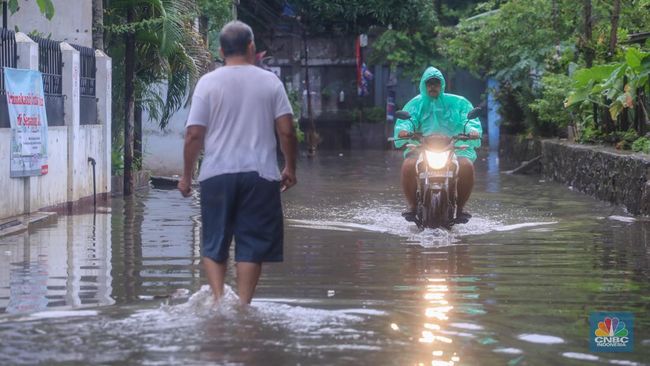 BMKG Warning Wilayah RI Hujan Lebat Saat Pencoblosan, Cek Lokasinya!