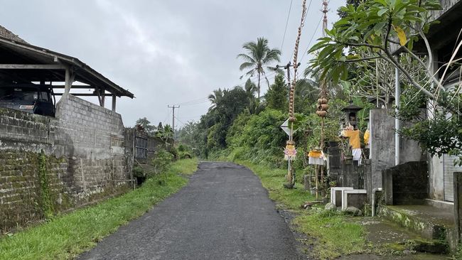 Bule Liburan Ke Bali, Rumah Warga Dikira Tempat Wisata