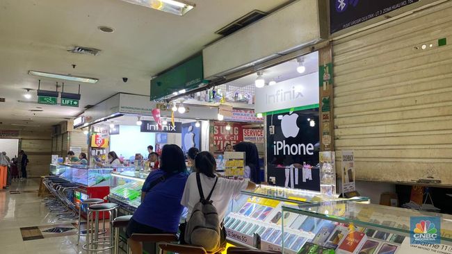 Daftar 10 HP Baterai Paling Awet 2024, Nomor 1 Merek Tak Terkenal