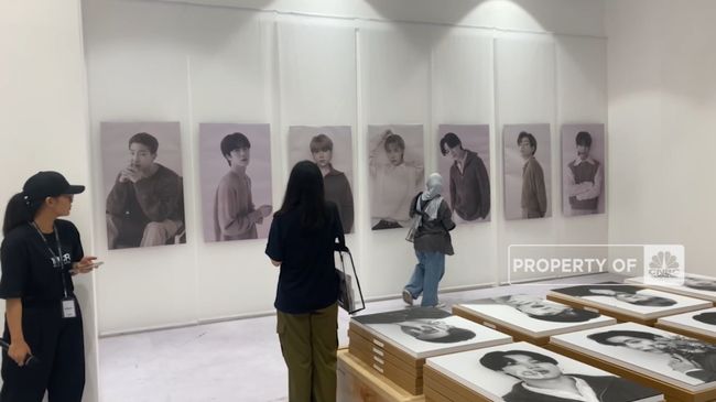 Yuk Simak Tata Cara Dapetin Keseruan di BTS Pop-Up Monochrome
