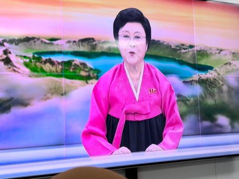 Biro pemantauan media Korea Utara di Yonhap News Agency, Seoul, Korea. (Tangkapan layar)