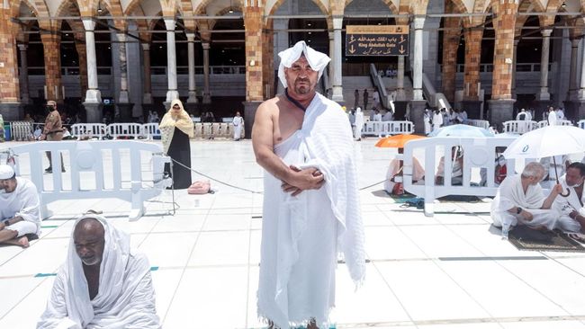Perbandingan Haji Furoda dan Haji Plus, Harganya Bikin Merinding