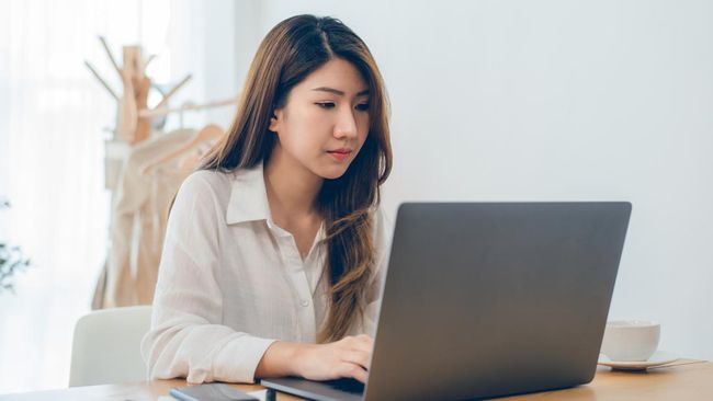 Cara Screenshot Lengkap di Laptop Windows dan MacBook, Mudah!