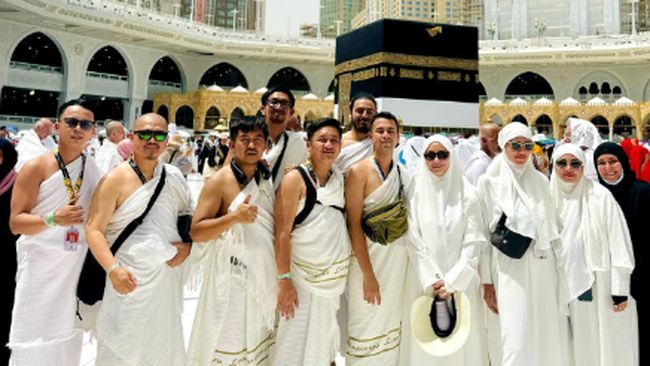 Raffi Ahmad Naik Haji Jalur Furoda, Segini Biayanya