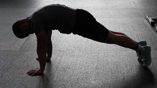 Heboh, Tempat Gym Dikecam karena Larang Wanita Tua Masuk