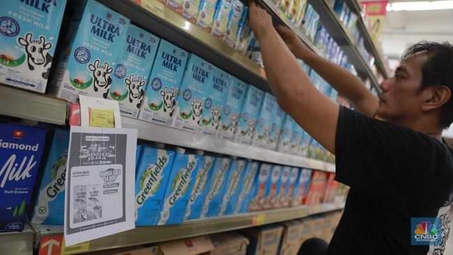 Susu UHT Tidak Disimpan di Kulkas, Amankah Dikonsumsi?
