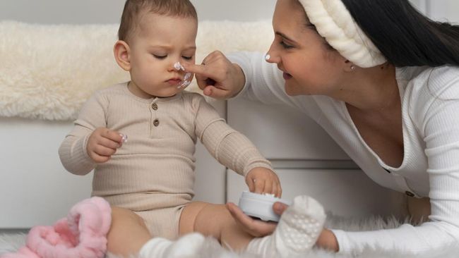 WHO Warning Bedak Bayi Bisa Picu Kanker, Ini Kata Menkes RI