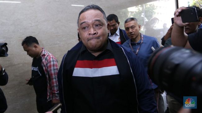 Pria Inisial T Muncul Adukan Benny Rhamdani ke Polisi