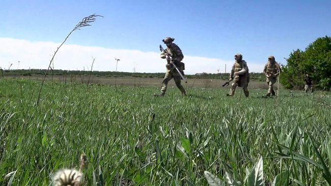 Dihajar Terus di Ukraina, Tentara Rusia Dilarang Pakai HP