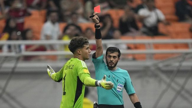 China Vs Indonesia Dipimpin Wasit Arab-Kontroversial, Ini Sosoknya