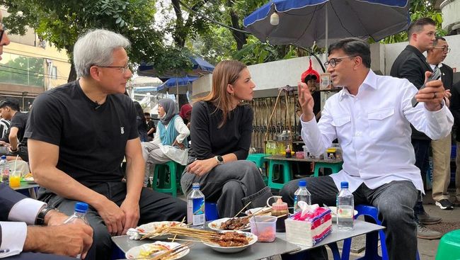 Diajak Makan Gultik Blok M, Manusia Rp 2.000 Triliun Bilang Begini
