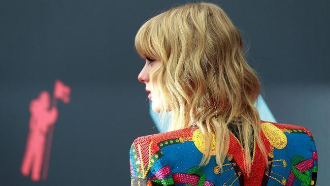 Top 10 Penyanyi Favorit Warga Dunia Menurut Spotify Wrapped 2024