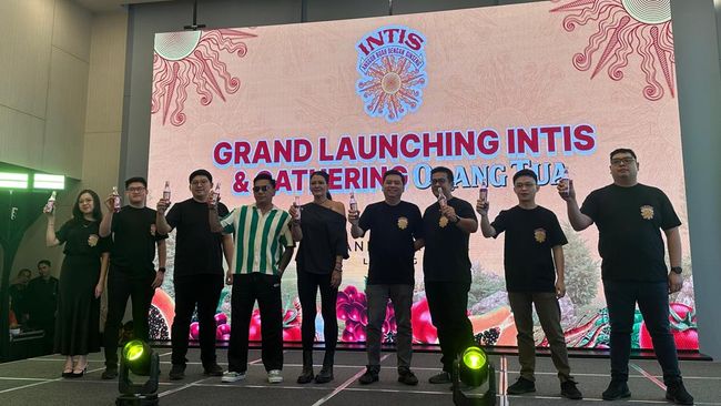 Orang Tua Luncurkan Minuman Anggur Buah Ginseng Intis di Lampung