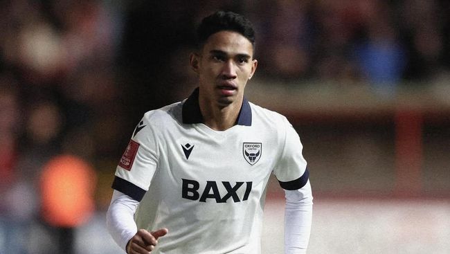 Cetak Sejarah! Potret Debut Marselino Ferdinan Bersama Oxford United